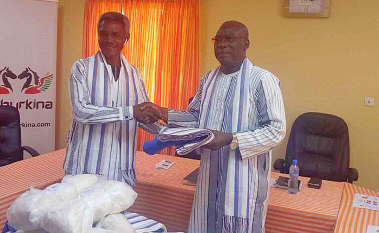 Valorisation du Faso danfani : La Filature du Sahel (FILSAH) habille Air Burkina